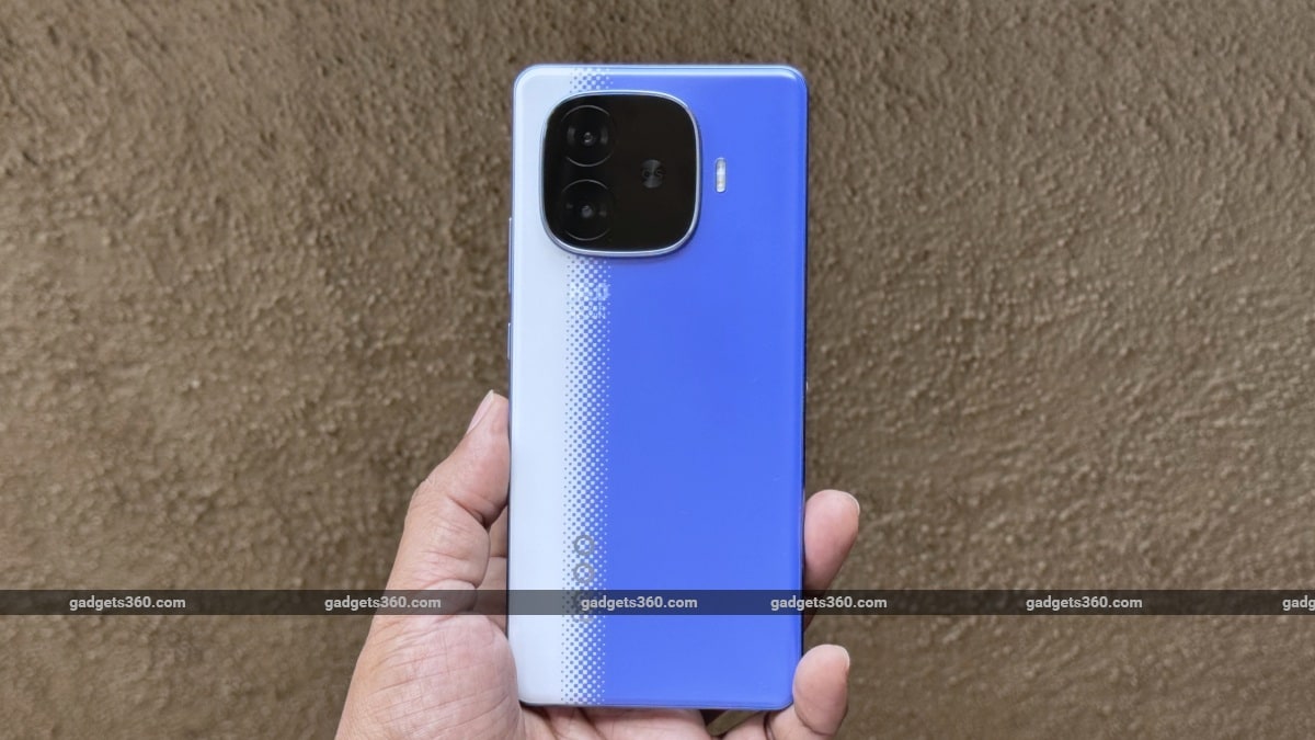 iqoo neo 10r big main gadgets 360 
